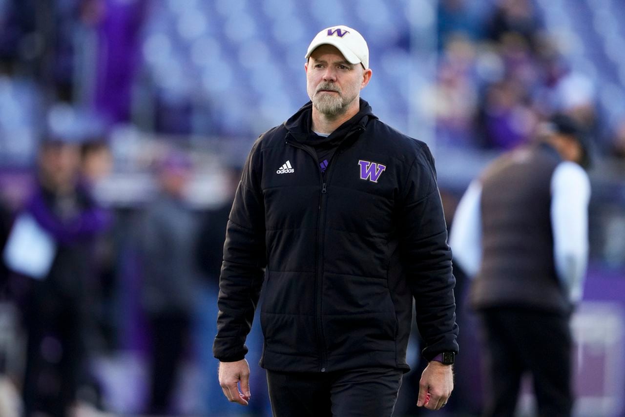 Potential Alabama OC candidate Ryan Grubb leaving Washington