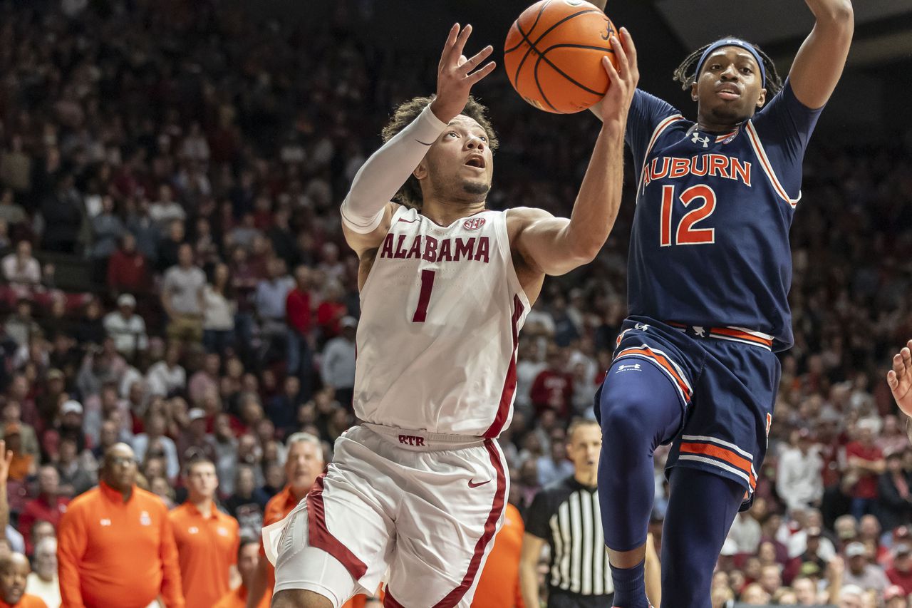 SEC Player of the week Mark Sears leads Alabama back into AP Top 25