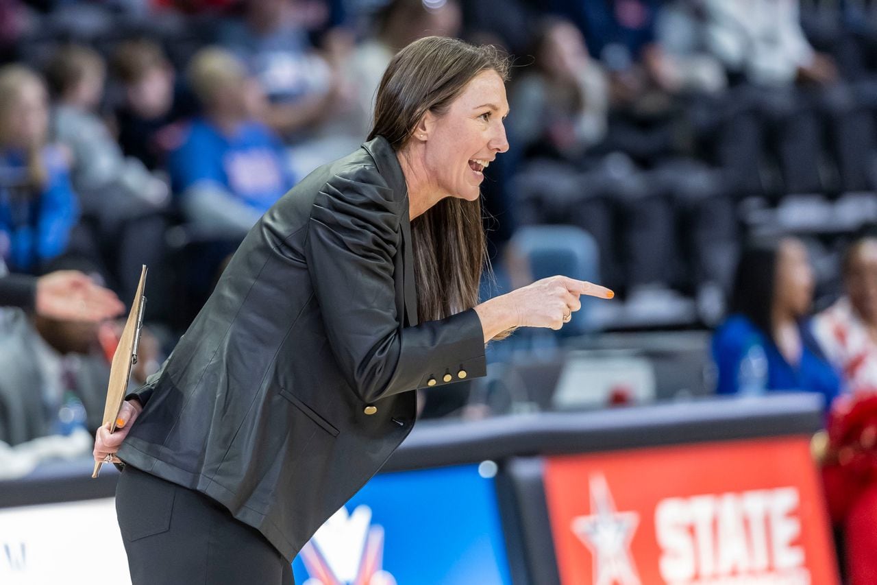 AHSAA Volleyball 7A State Championship