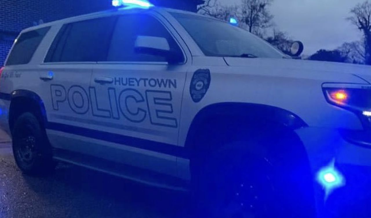 Shooting in Hueytown sends 2 to hospital; 1 victim found in vehicle on Birmingham interstate