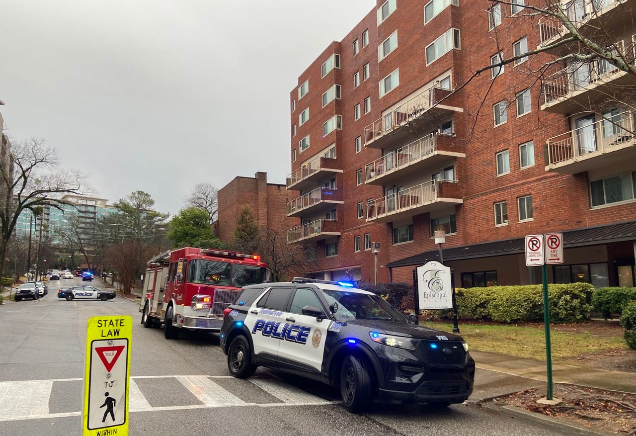 Suspect who allegedly shot his way into Birmingham apartment building arrested