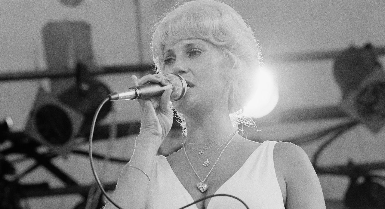 Tammy Wynette to receive Lifetime Achievement Award from Grammys