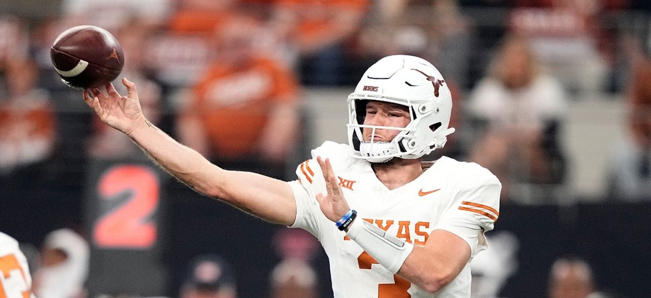 Texas quarterback Quinn Ewers returning for 2024 season