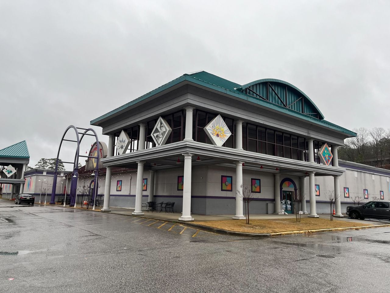 Vestavia Bowl stays above water as heavy rain hits Birmingham: Why is it so prone to flood?