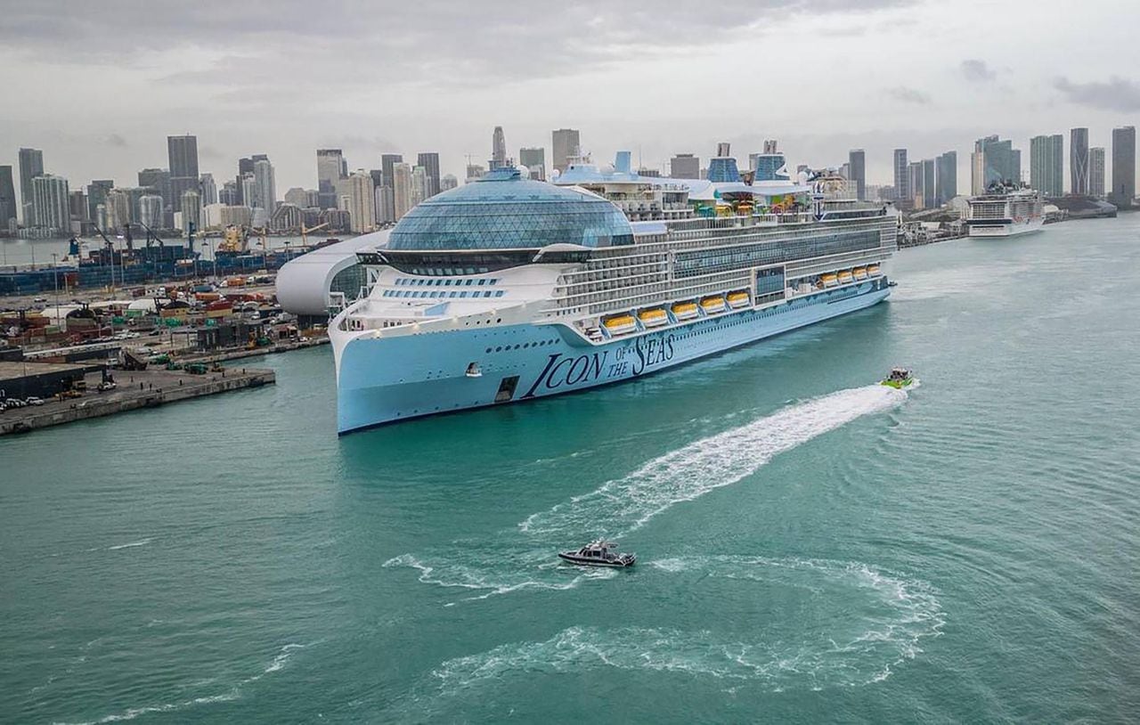 Worldâs largest cruise ship to soon set sail from Miami