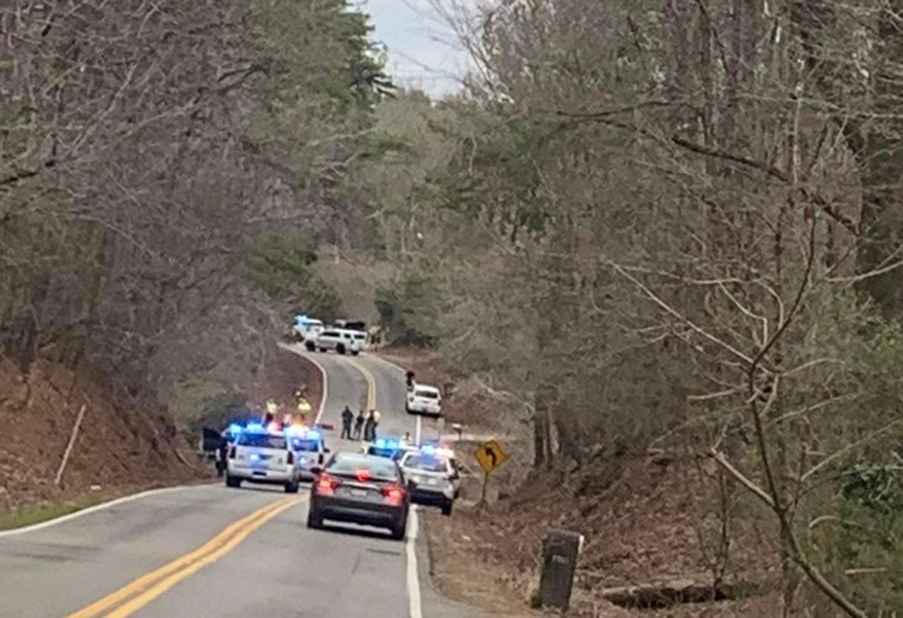 3 found dead in overturned car in Jefferson Countyâs Turkey Creek