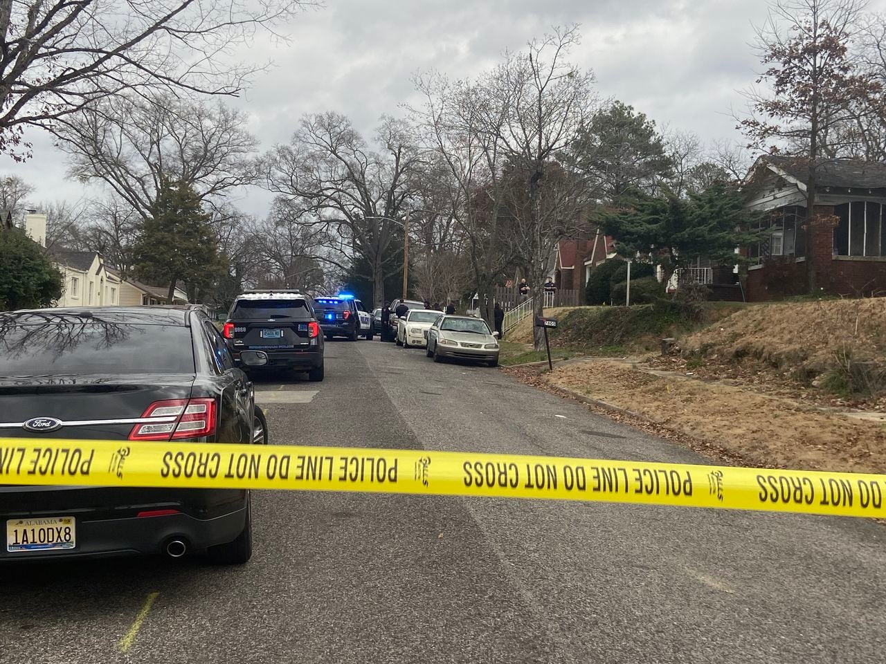 33-year-old ID’d as man fatally shot during argument inside east Birmingham home