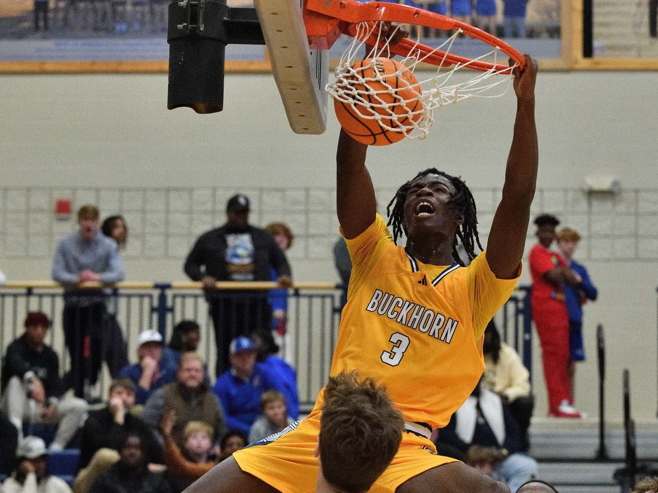 Buckhorn Caleb Holt slam dunk