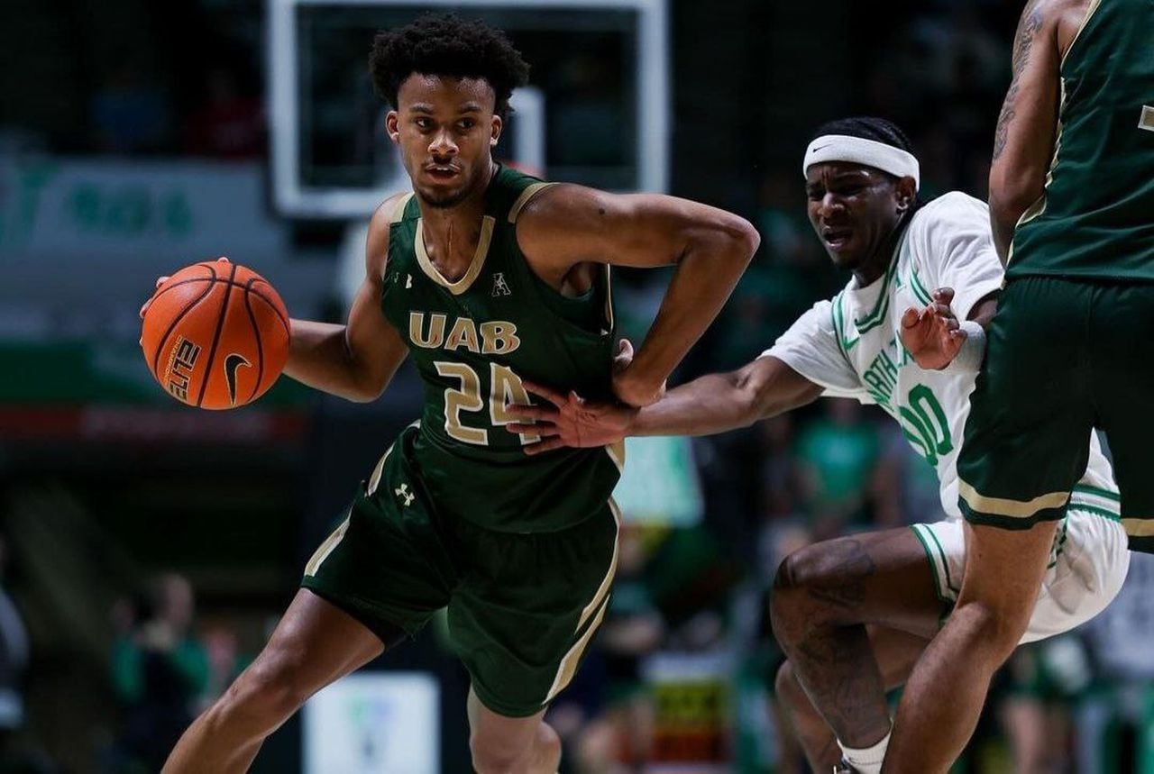 âButtaâ Johnson and Yaxel Lendeborg rally UAB to 82-79 OT victory at North Texas