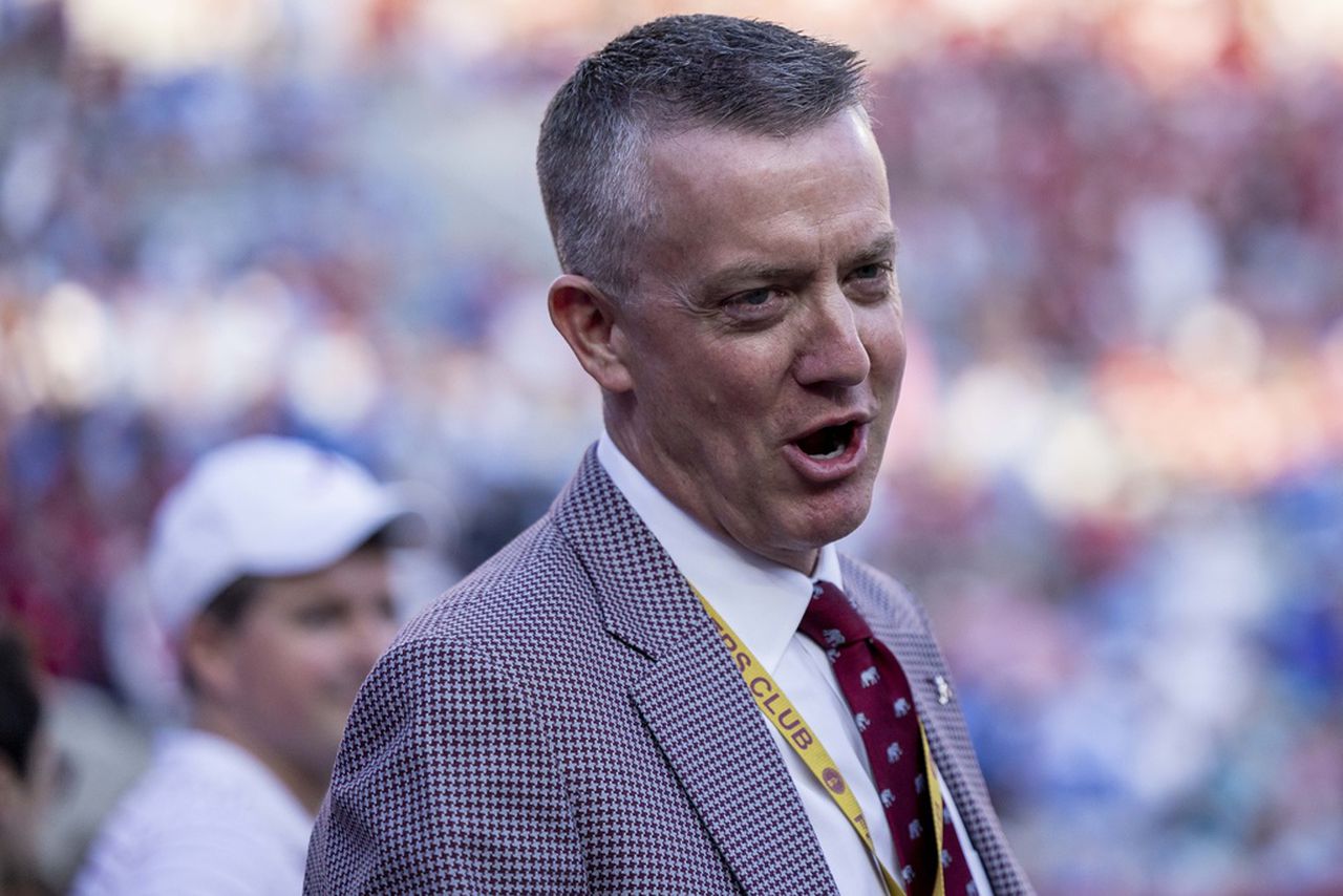 Alabama AD Greg Bryne calls for forfeits to stop field storming