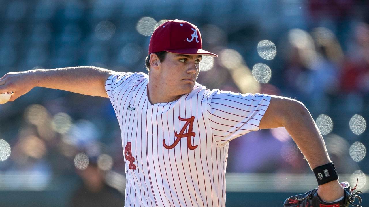 Alabama sophomore Riley Quick undergoes Tommy John surgery