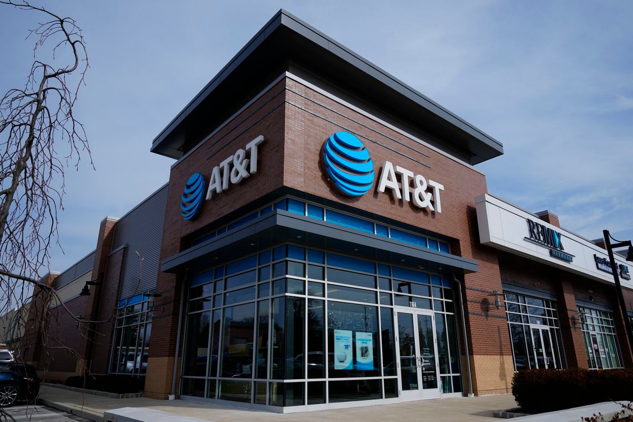 AT&T crediting cost of full day of service after massive outage: How much is it, who qualifies?