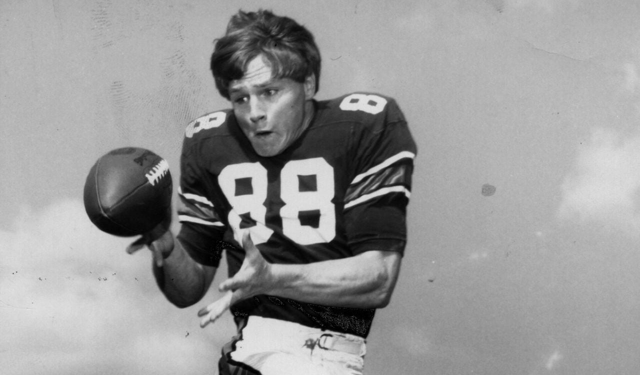 Bo Jackson, former Auburn teammates, react to death of legendary receiver Terry Beasley