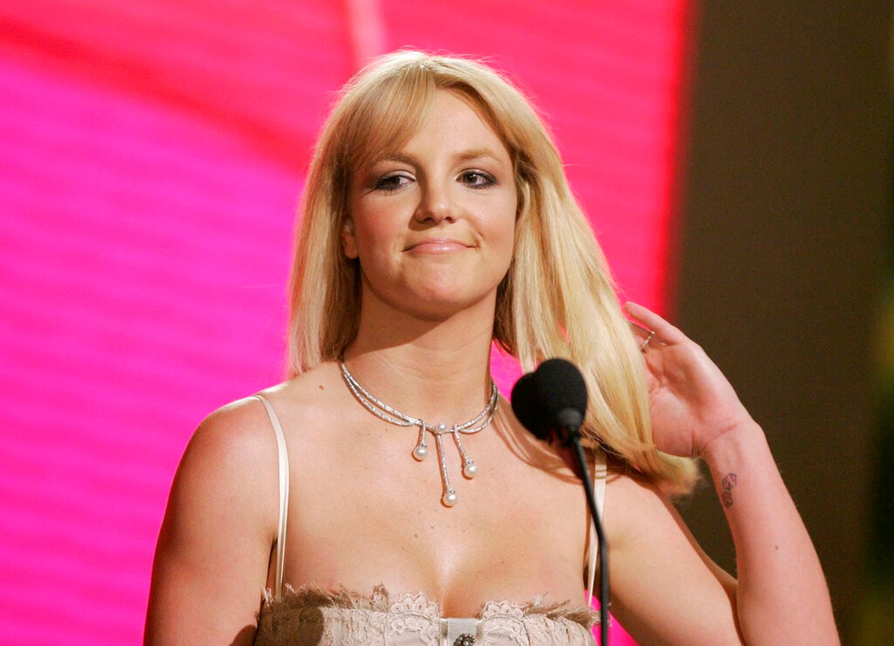 Britney Spears says she made out with Ben Affleck when she was a teenager