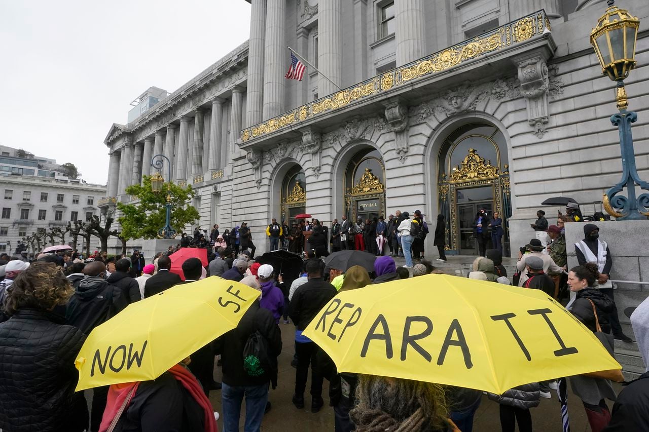 California State Legislative Black Caucus introduces nationâs first reparations package