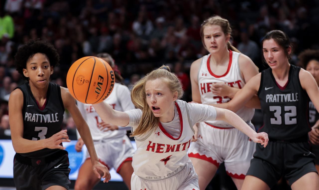 Class 7A Girls semifinal: Hewitt-Trussville beats Prattville