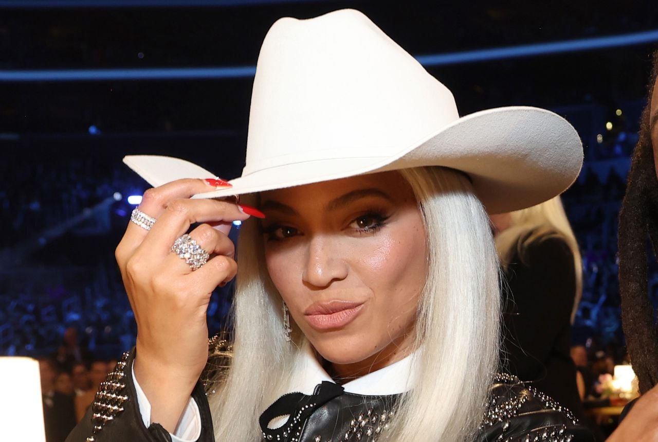 Country singer, 'Dukes of Hazzard' star compares Beyonce to dog