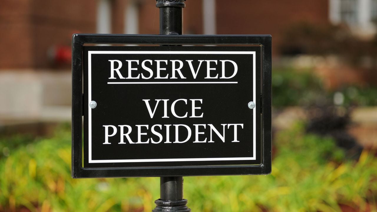 Dear Abby: How should I select my vice-president?