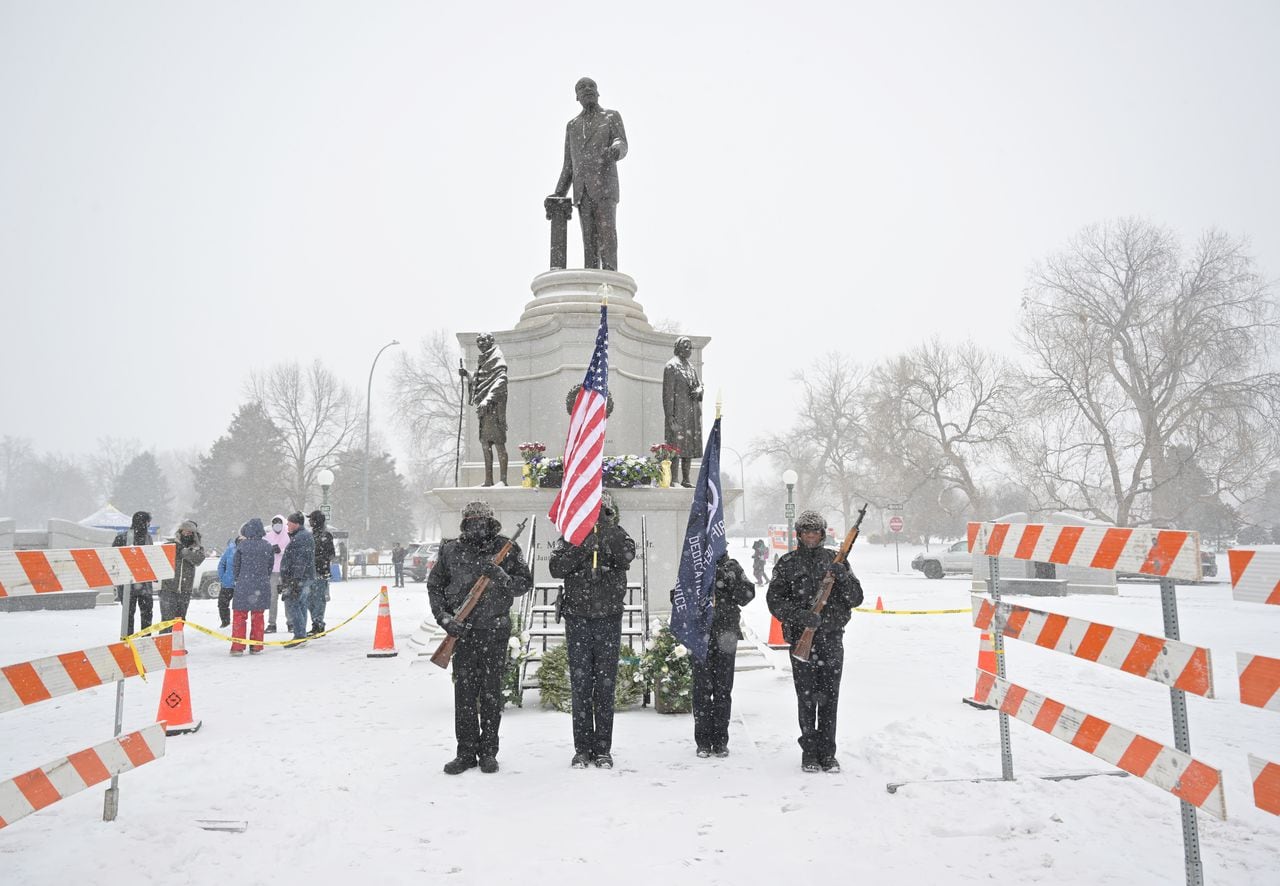 Denverâs MLK âI Have a Dreamâ memorial vandalized, pieces stolen