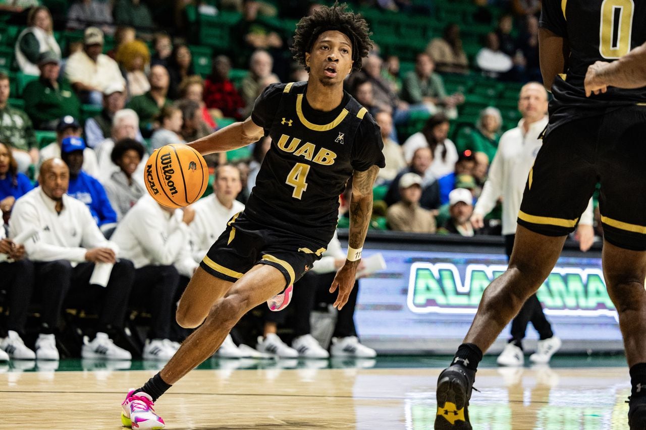 Eric Gaines and Yaxel Lendeborg lift UAB to 70-63 win at Tulsa