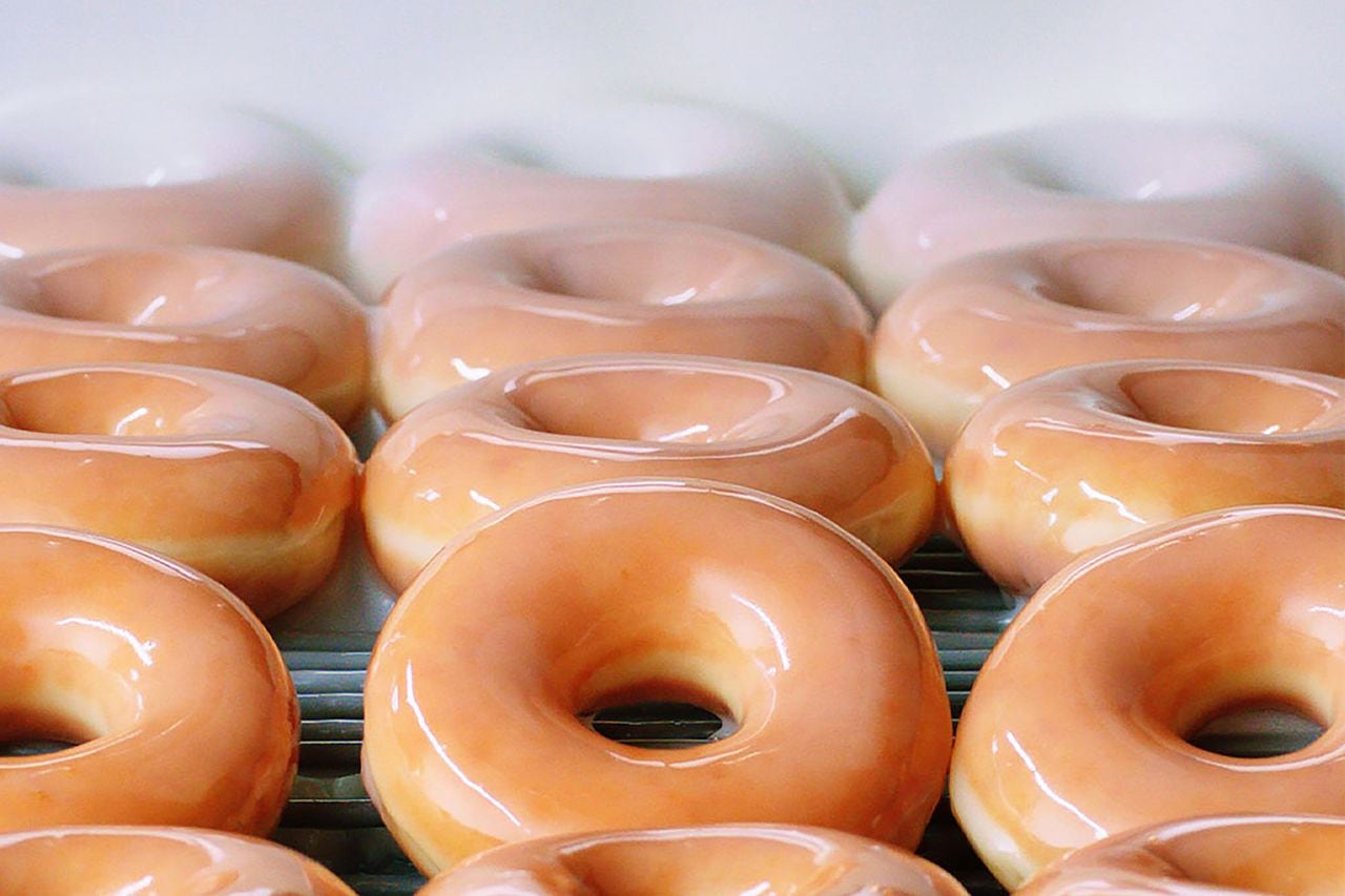 Hereâs how to get a free glazed doughnut from Krispy Kreme on Feb. 17