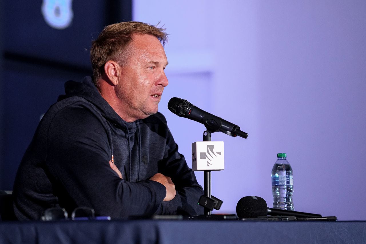 Hugh Freeze addresses Auburn’s QB battle, whose it is to lose and who’s making strides