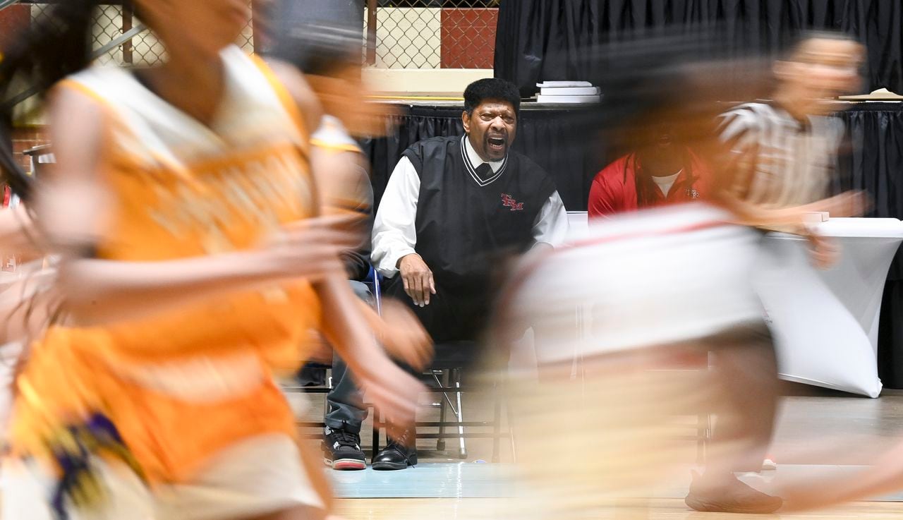 Live updates from Tuesday’s 3A, 4A AHSAA state basketball semifinals