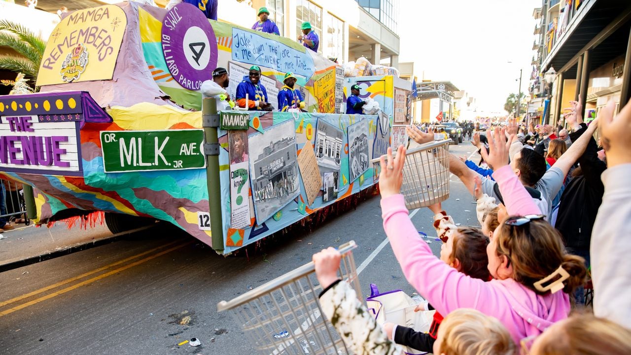 MAMGA Mammoth Parade spreads cheer for miles on Fat Tuesday