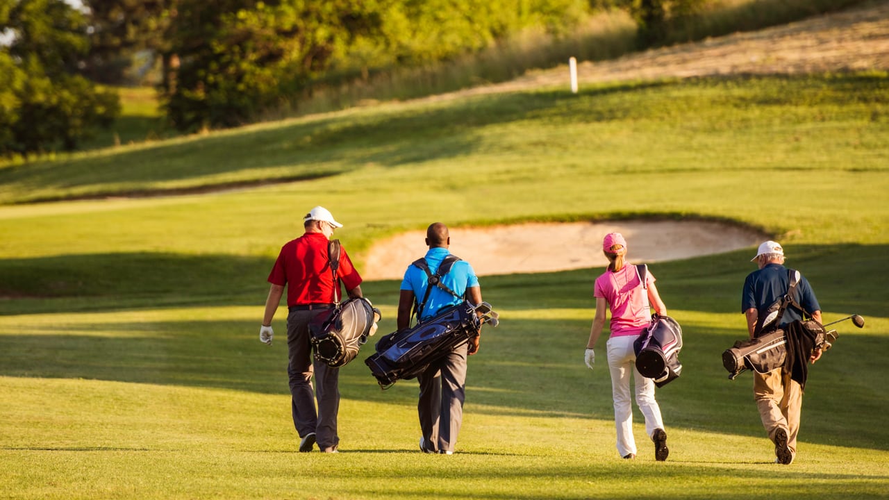 Miss Manners: No manners on the golf course these days