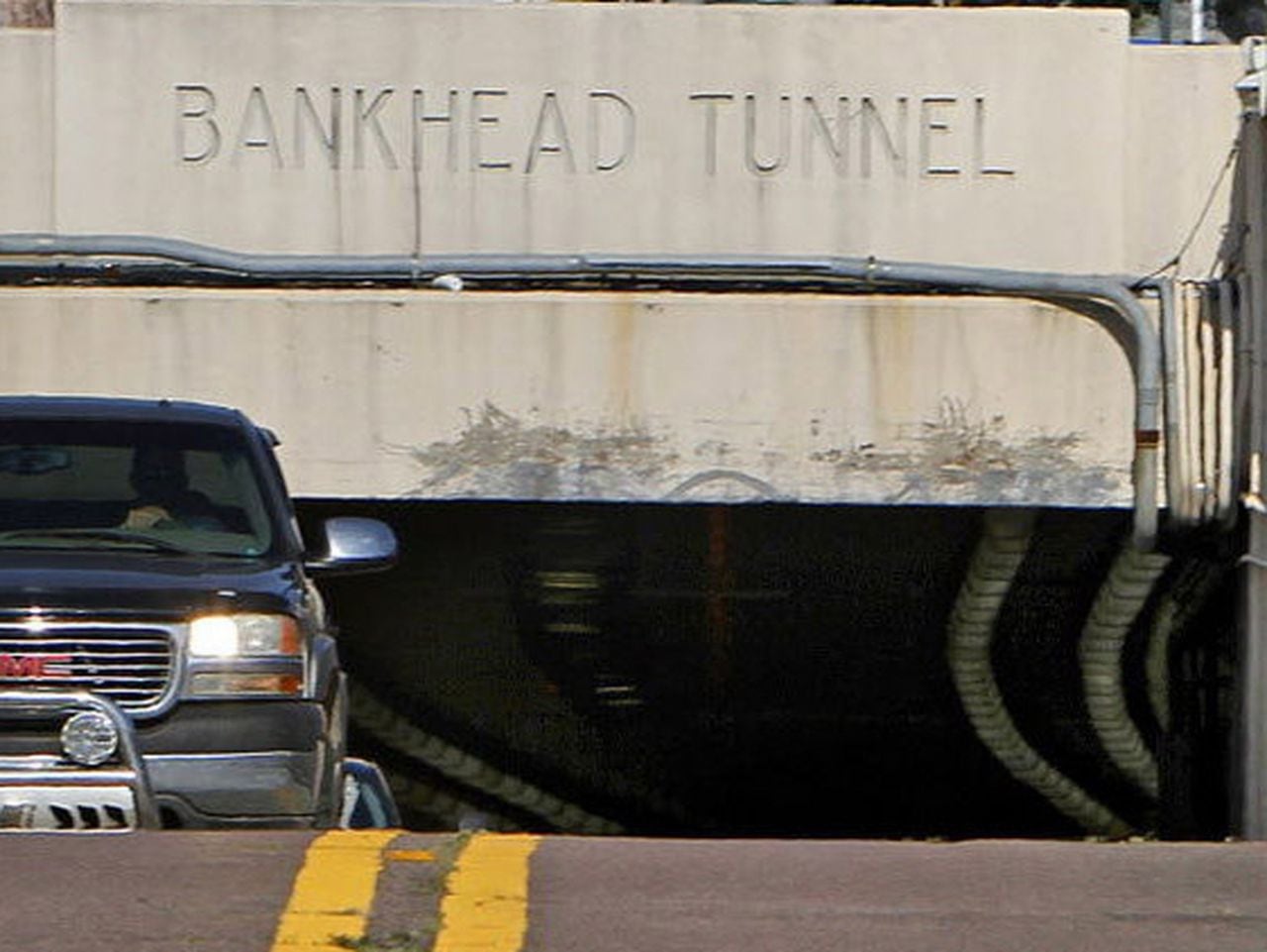 Mobileâs Bankhead Tunnel reopening with nightly closures for remaining work