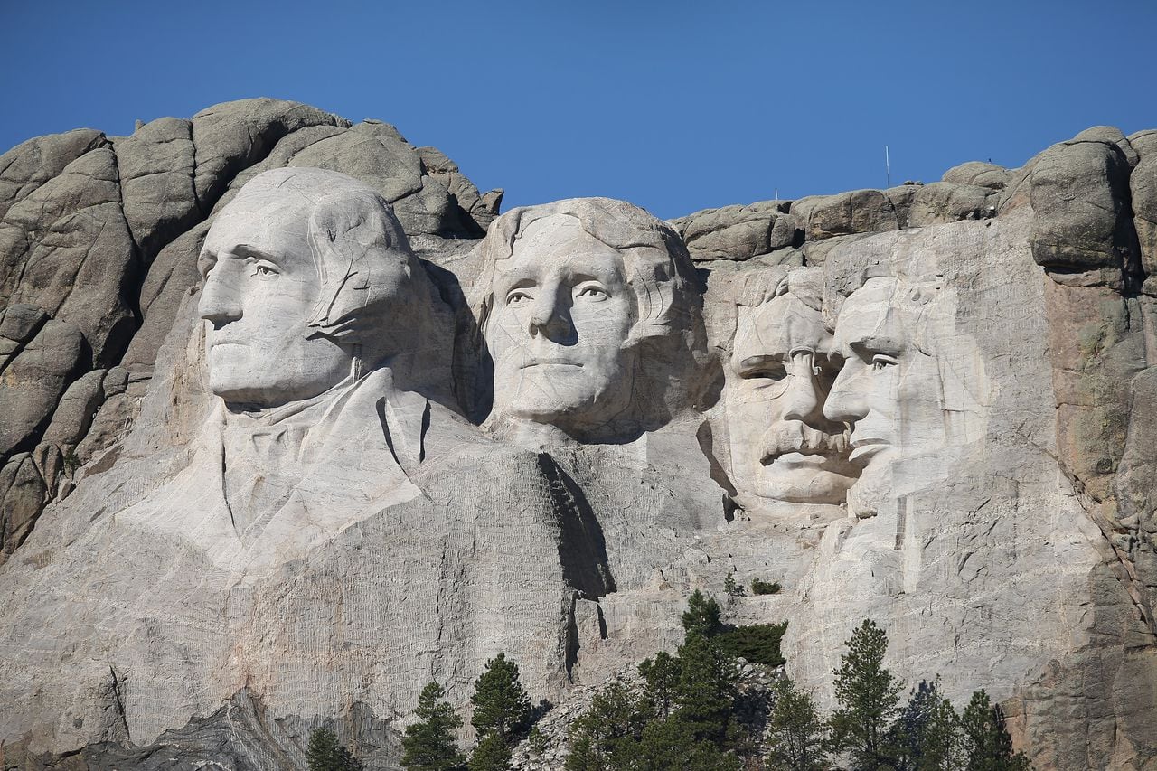 Presidents Day 2024: Whatâs open, whatâs closed? Banks, post offices, UPS, FedEx, more