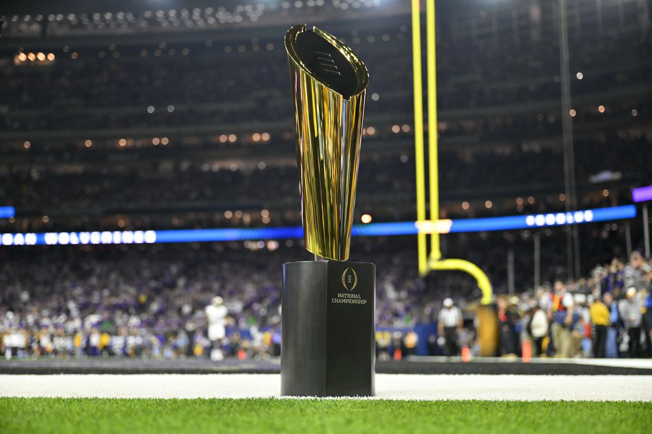 Reports: Playoff likely to expand again to 14 in 2026