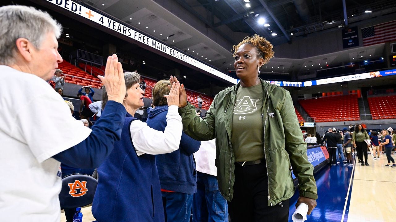 South Carolinaâs Dawn Staley on Auburn's trend under Johnnie Harris: âItâs not a fluke'