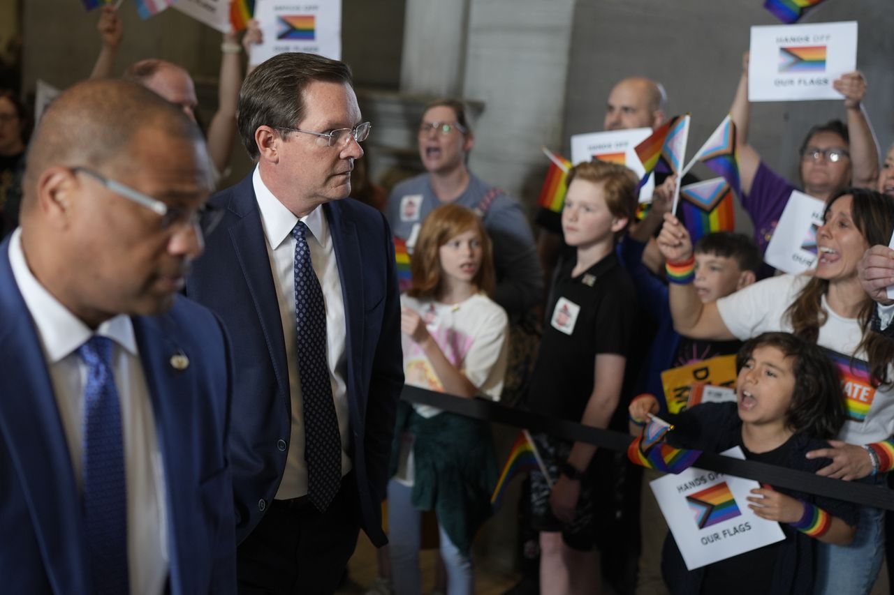 Tennessee lawmakers may soon ban LGBTQ+ pride flags from classrooms