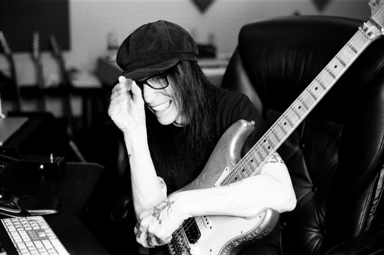 Mötley Crüe guitar legend Mick Mars