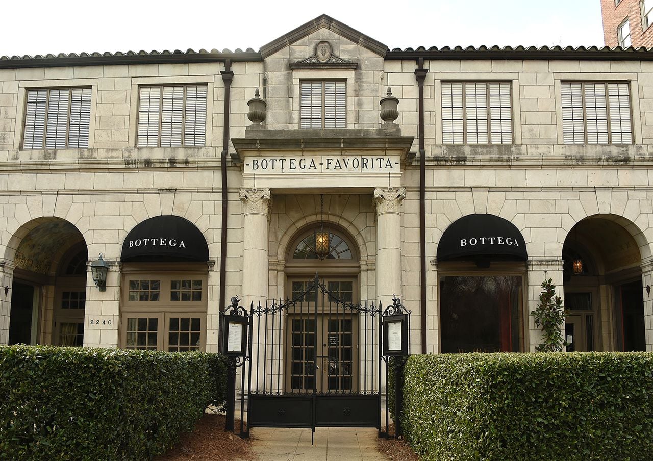 Woman dies after reportedly choking at Bottega CafÃ©, coronerâs office says