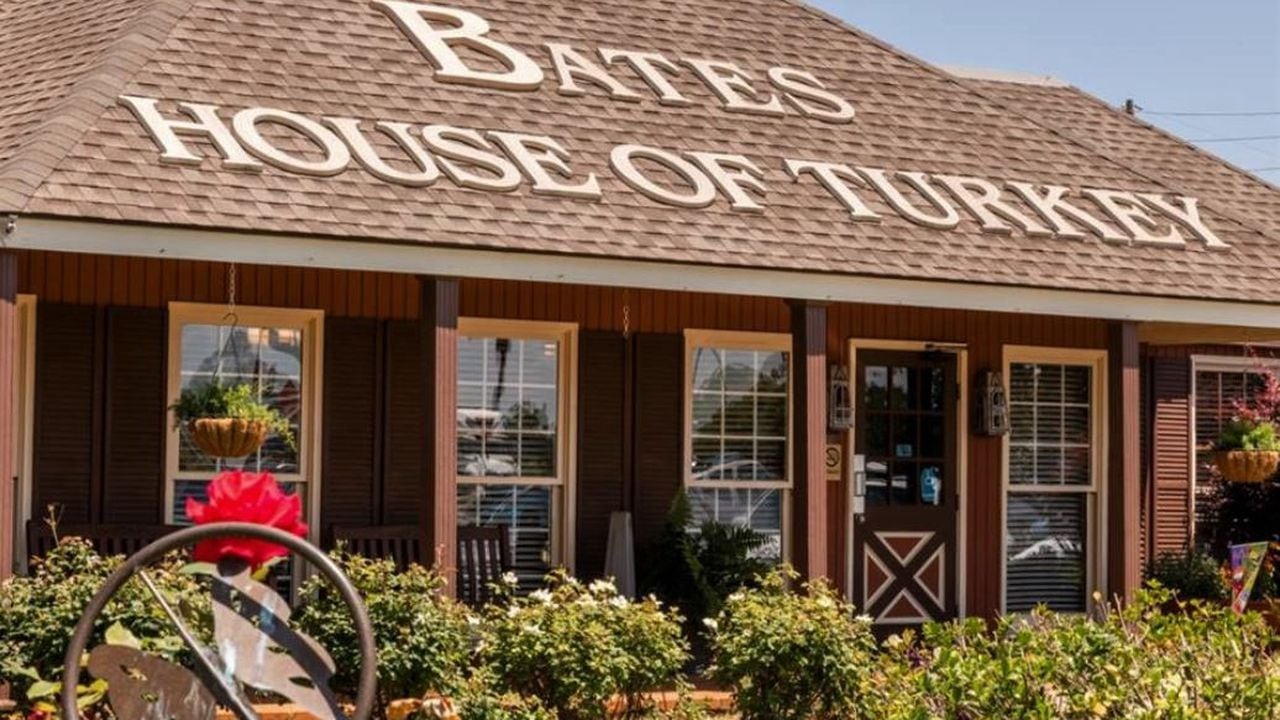 2 Alabama eateries among Southern Living’s top roadside restaurants