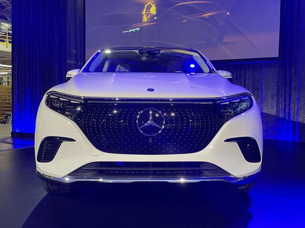 Mercedes-Benz owes $438,625 in back pay, penalties to Alabama workers fired over medical leave
