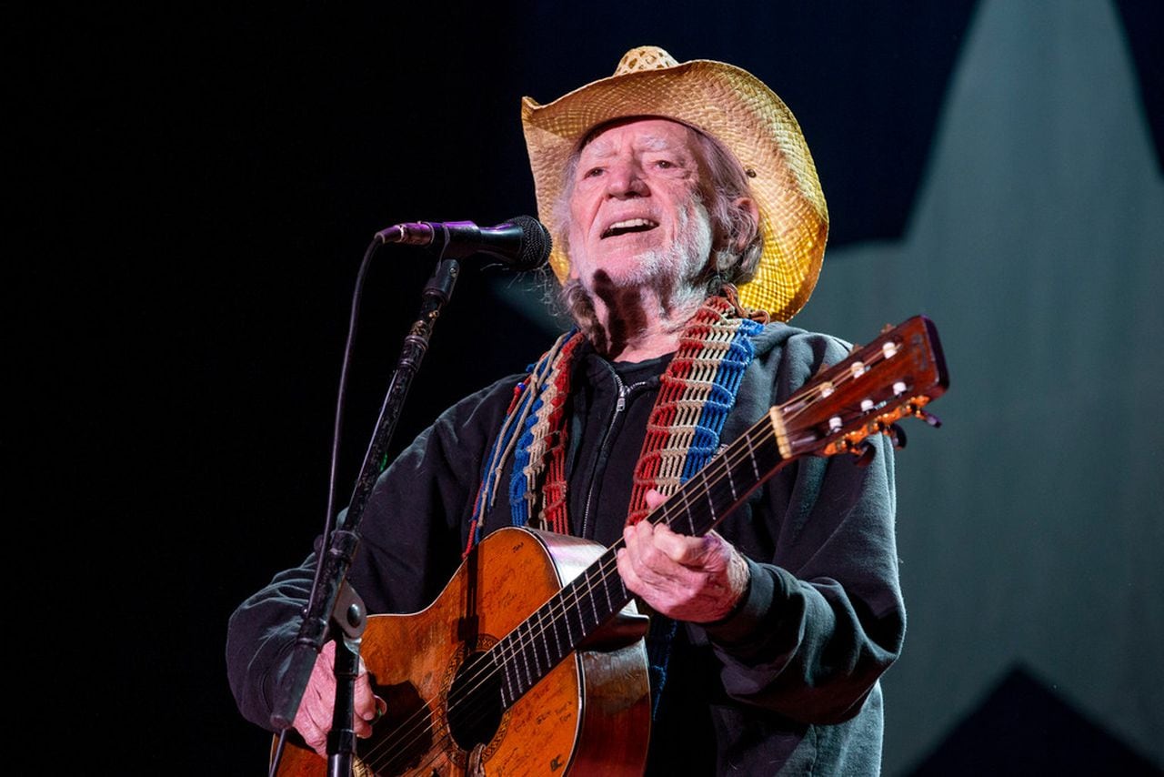 Tickets now on sale for Outlaw Fest: Willie Nelson, Bob Dylan, Robert Plant and more