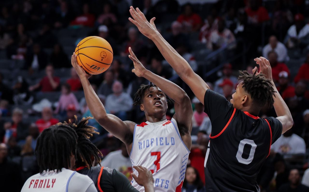 Trey Simpson's triple-double powers Hillcrest-Evergreen past Midfield for 3A title
